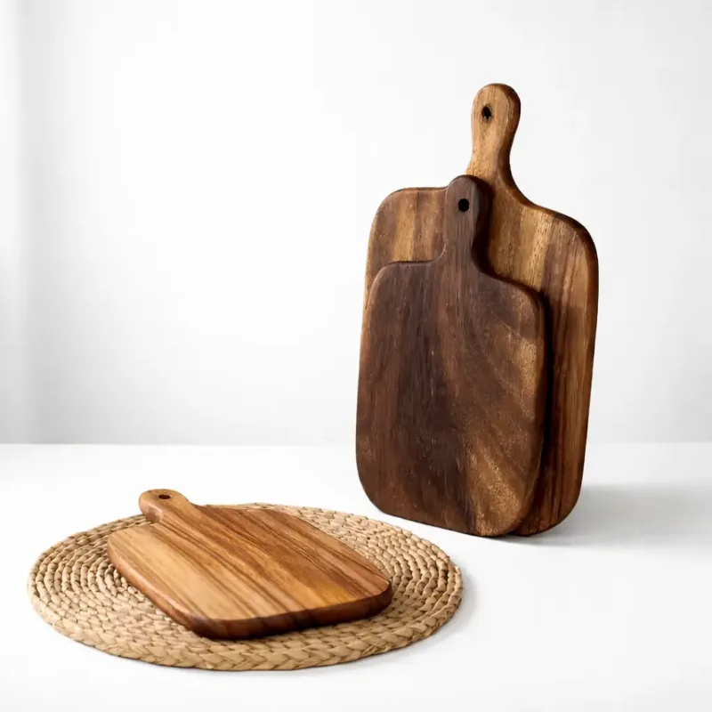 Wooden Cutting Board with Handle